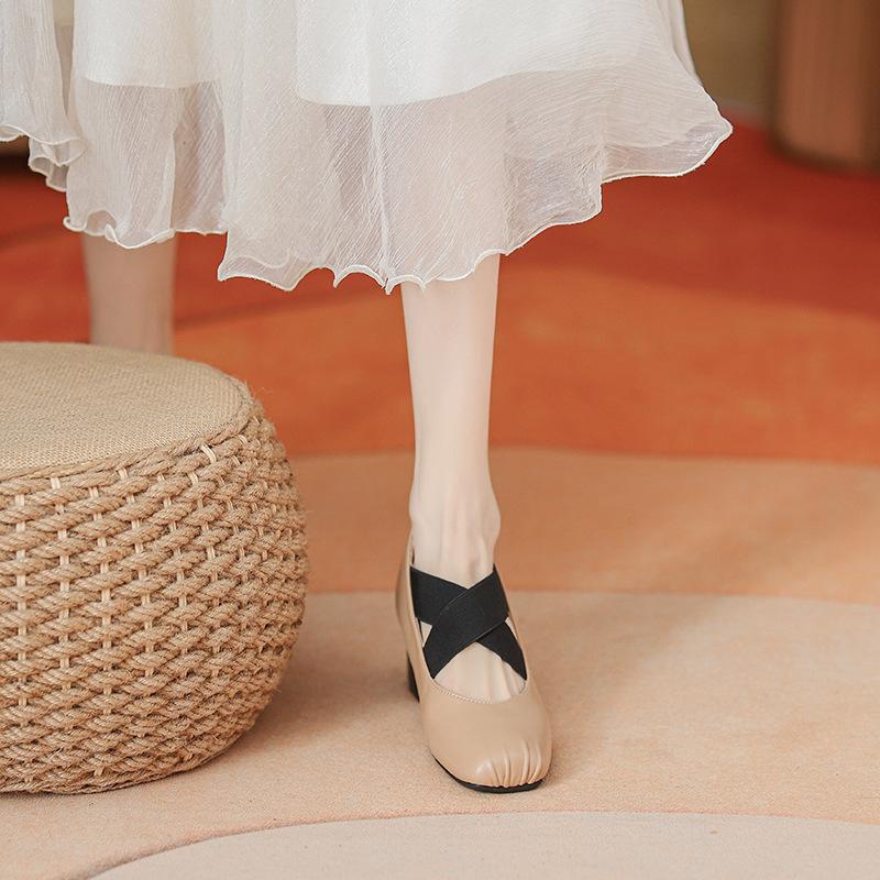 

Ballet shoes single shoes women s new cross strap retro small size grandma shoes inner height increase Mary Jane shoes 34 абрикосовий