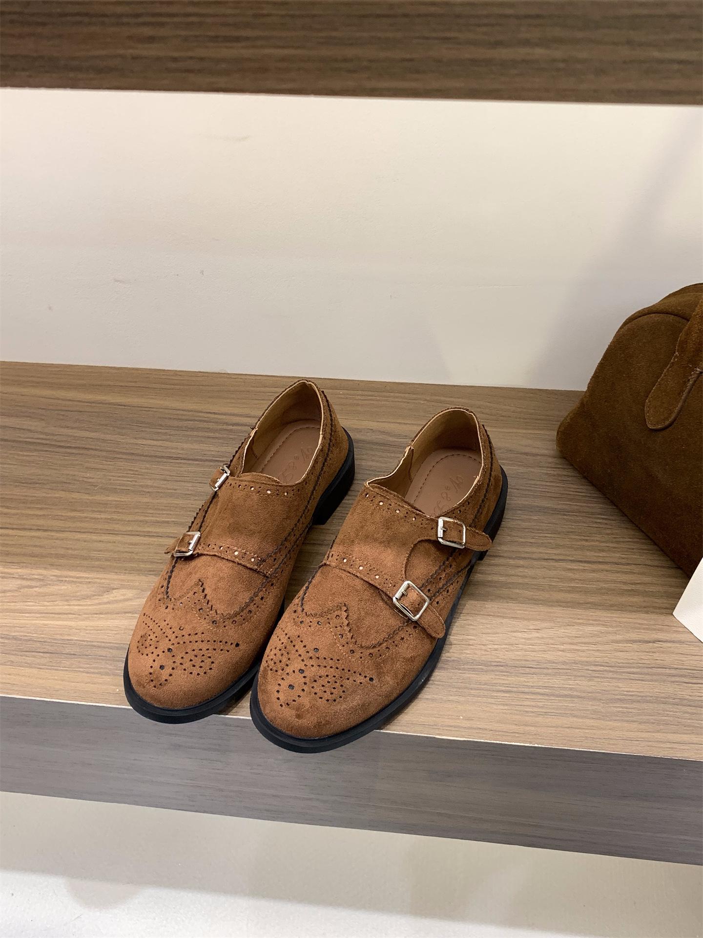 

Туфли на толстом каблуке черные в британском стиле маленькие кожаные женские туфли 2025 весна и осень замшевые лоферы французские с юбкой одинарные туфли 39