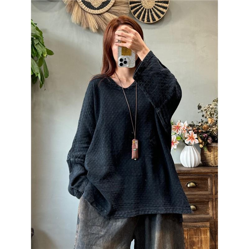 

Винтажный хлопково-льняной джемпер с V-образным вырезом, жаккардовым узором и эффектом потертости для женщин One Size темно-синий