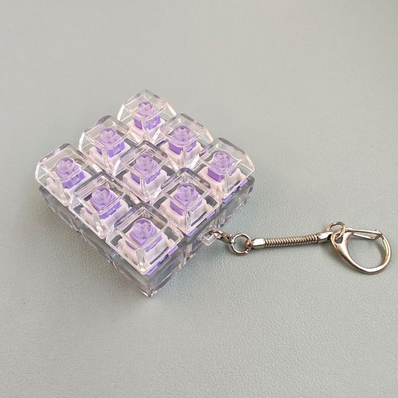 9 Keys Mechanical Switch Fidget Toy Keychain Silent Keyboard Button Stress Relief Toys Bag Pendant Car Key Holder Creative Gifts