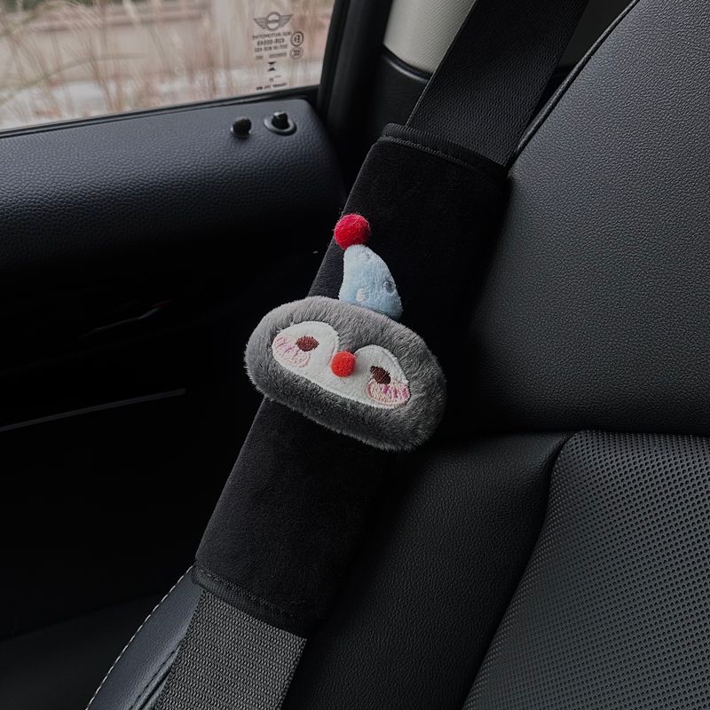 

Plush Penguin Car Seatbelt Shoulder Pads High-End Cute Car Decoration Shoulder Pads In-Car Couple Decorations [Black Shoulder Cover] Single Cute Penguin