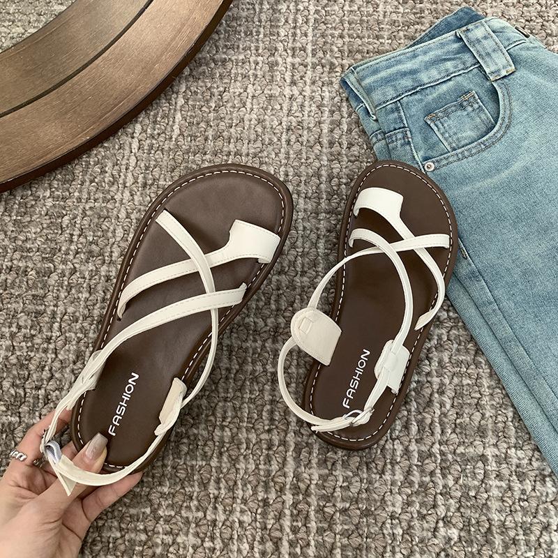 Women's Casual Sandals 2024 New Summer Black Clip Toe Platform Ladies Shoes Cross Belt Back Strap Flat Bottomed Sandales Femmes