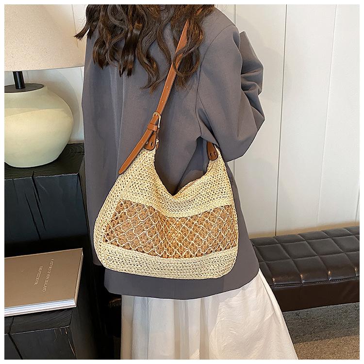 Holiday Wind Beach Straw Bag Women's New Fashion Hollow Woven Bag Casual Versatile Shoulder Messenger Bag Woven Straw Tote Bag for Women