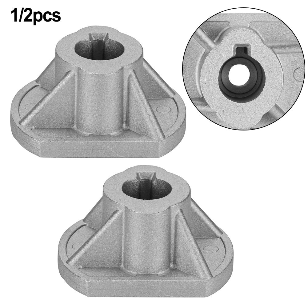 Držák sekačky Kompatibilní s modely CastelGarden, Stiga, Honda RideOn Číslo dílu 254632000 Hřídel 20 mm