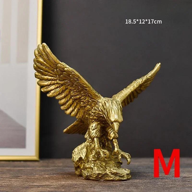 Eagle Resin Golden Eagle Statue Art Animal Model Collection Ornaments Wine Cabinet for Home Office Desktop Feng Shui Decor Gifts