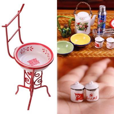 Puppenhaus Chinesische Nostalgieszene Legierung Emaille Tasse Warmer Kessel Waschbecken Topf mit Griff Miniaturmodell für Puppenzubehör