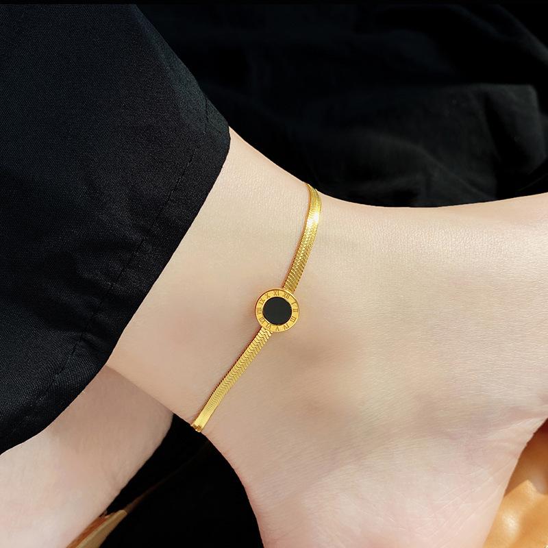 Stylish Titanium Steel Heart Anklet for Women – Durable, Versatile Beach Foot Chain