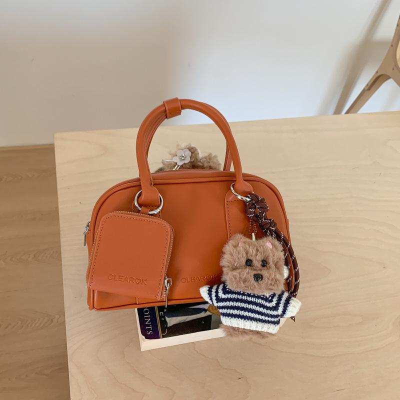 Going out small bag women's 2025 new crossbody pillow bag autumn and winter popular fashion Boston bag shoulder bag