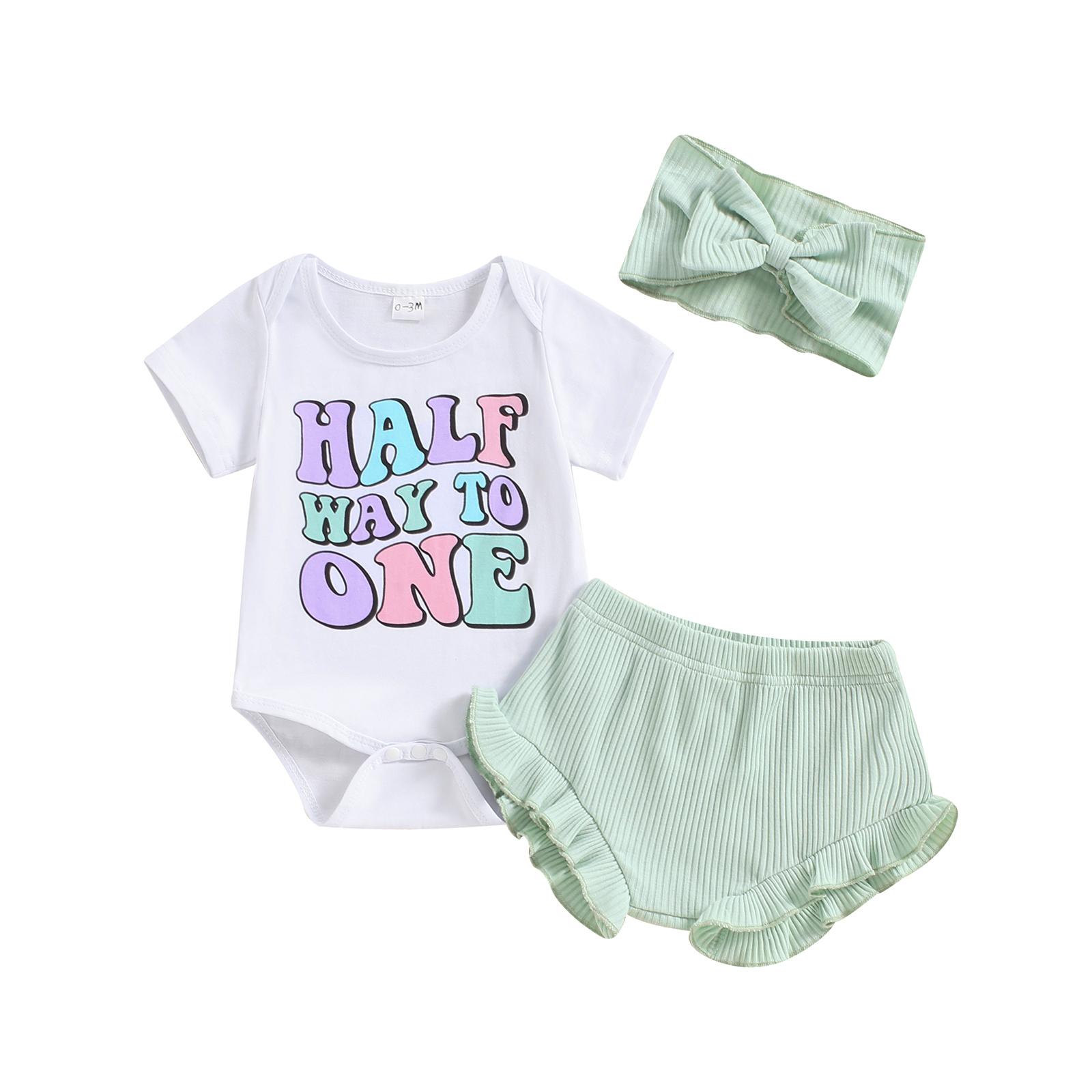 

Комплект шорт для маленьких девочек, комбинезон с короткими рукавами и принтом букв, шорты на резинке с лентой для волос, летний наряд