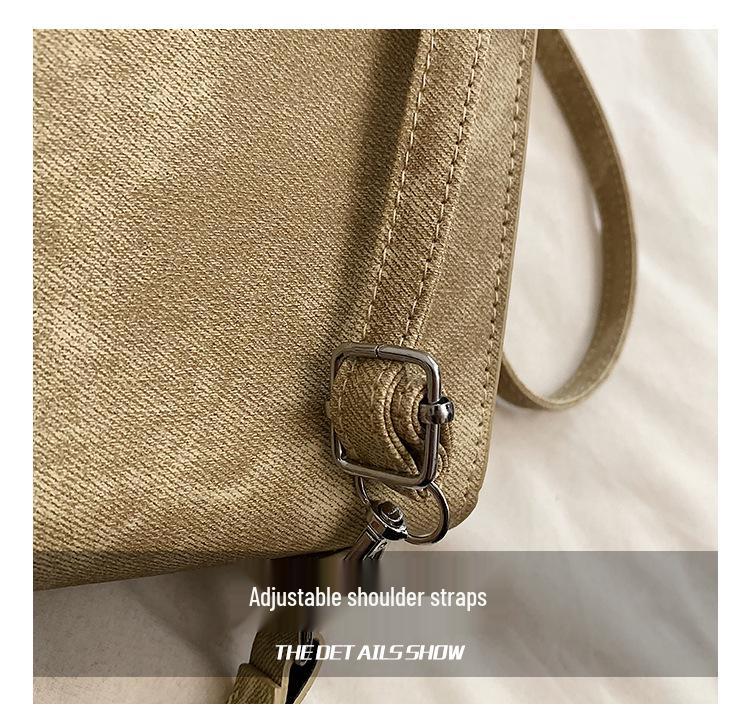 2026 Large-Capacity Retro Crossbody Small Square Bag with Lock Closure
