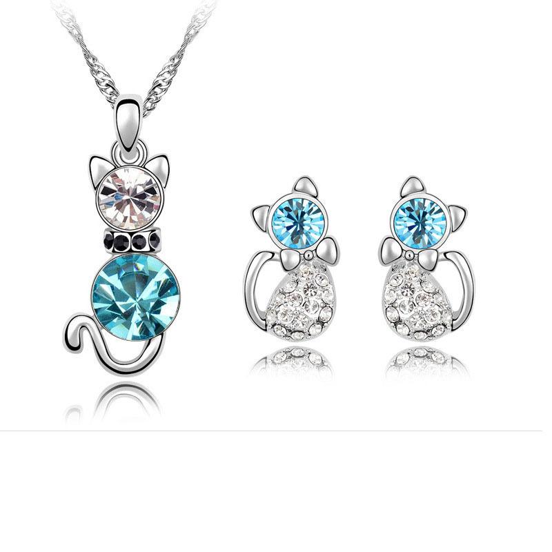 Good Cat Crystal Stud Earrings Necklace Set