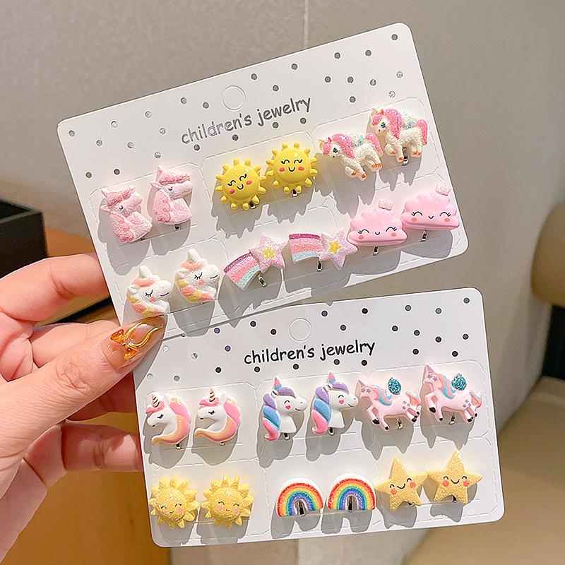 Kreskówkowe kolczyki dla dziewczynek bez przekłuwania - Słodkie, bezbolesne, letnie akcesoria na uszy dla dziecka