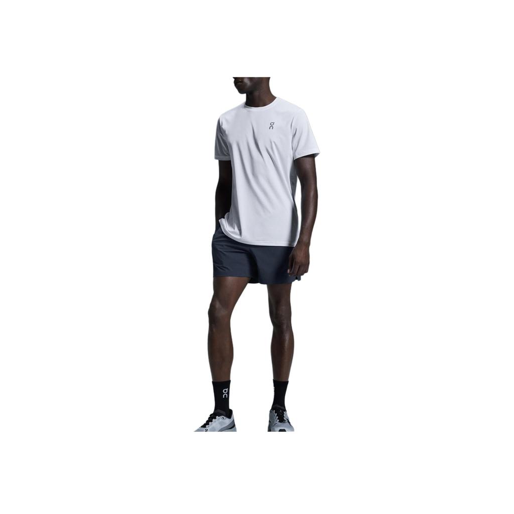 On 7" Core Shorts Leichte Laufshorts Bequeme Sporthosen Herrenshorts Midnight 1MF10741573