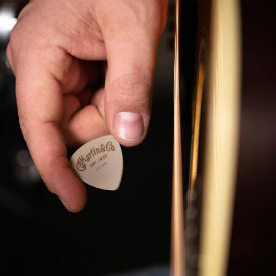 Martin LUXE BY Contour Pick 18A0118 MARTIN® 1.5mm
