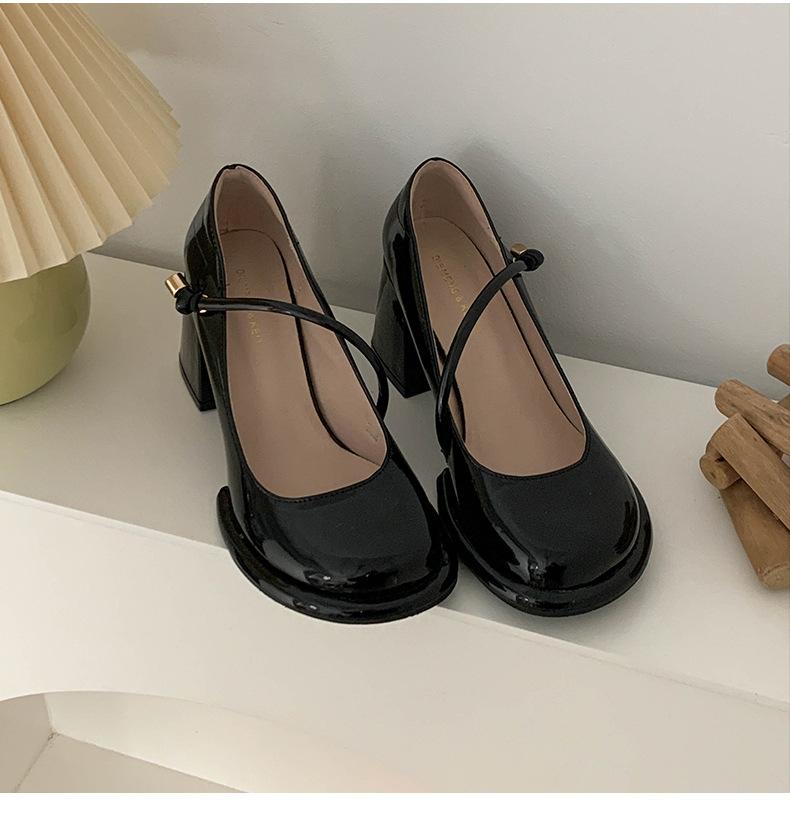 

Простые универсальные туфли Мэри Джейн на платформе в ретро-британском стиле, женские туфли из кожи на осень и зиму 2025 года, новые туфли на толстом каблуке 34 чёрный