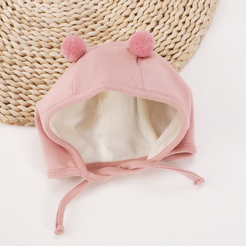 Unisex Newborn Pure Cotton Fontanelle Hat with Cute Double Pom-Poms – First Month Boneless Protection for Spring, Autumn, and Winter