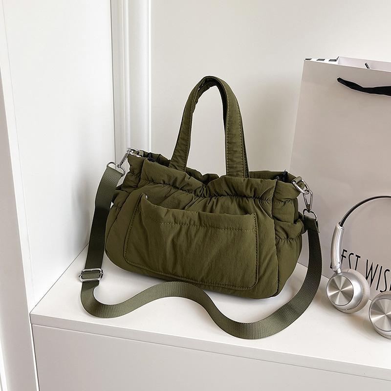 Fashion Handbag Women's New Nylon Cloth Casual Lightweight Bag Large Capacity Shoulder Messenger Bag