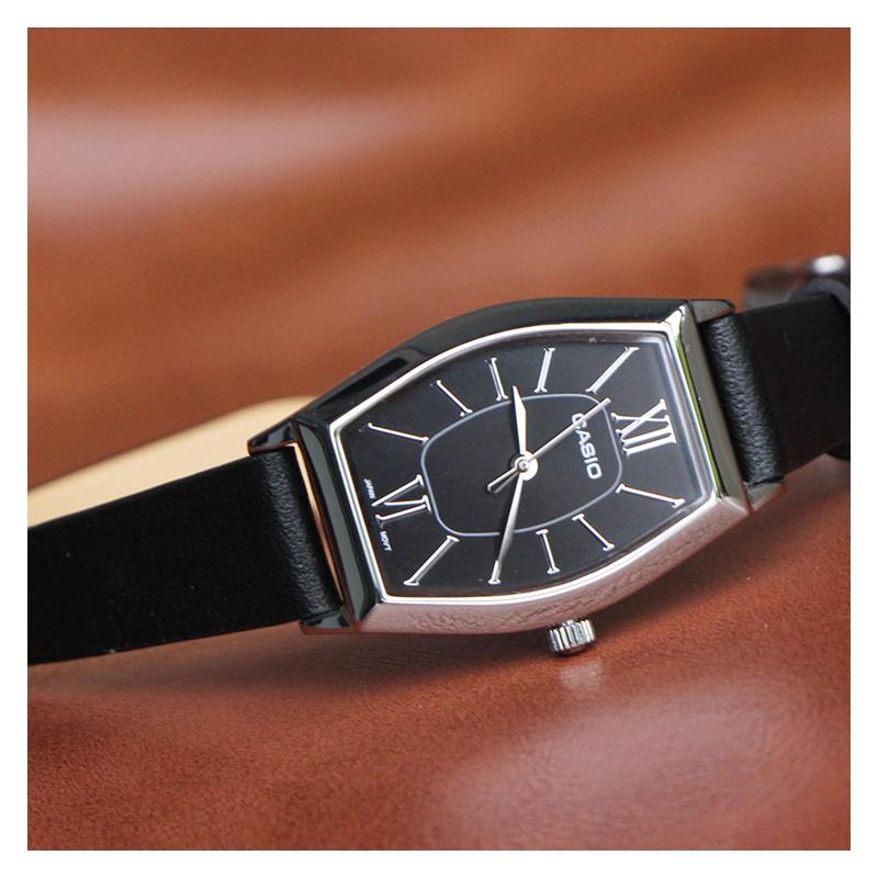 Casio STANDARD Series, Retro, Elegant, Fashionable and Simple, Quartz Movement, Leather Strap, Japanese and Korean Watch, Women's Watch, LTP-E167L-1A