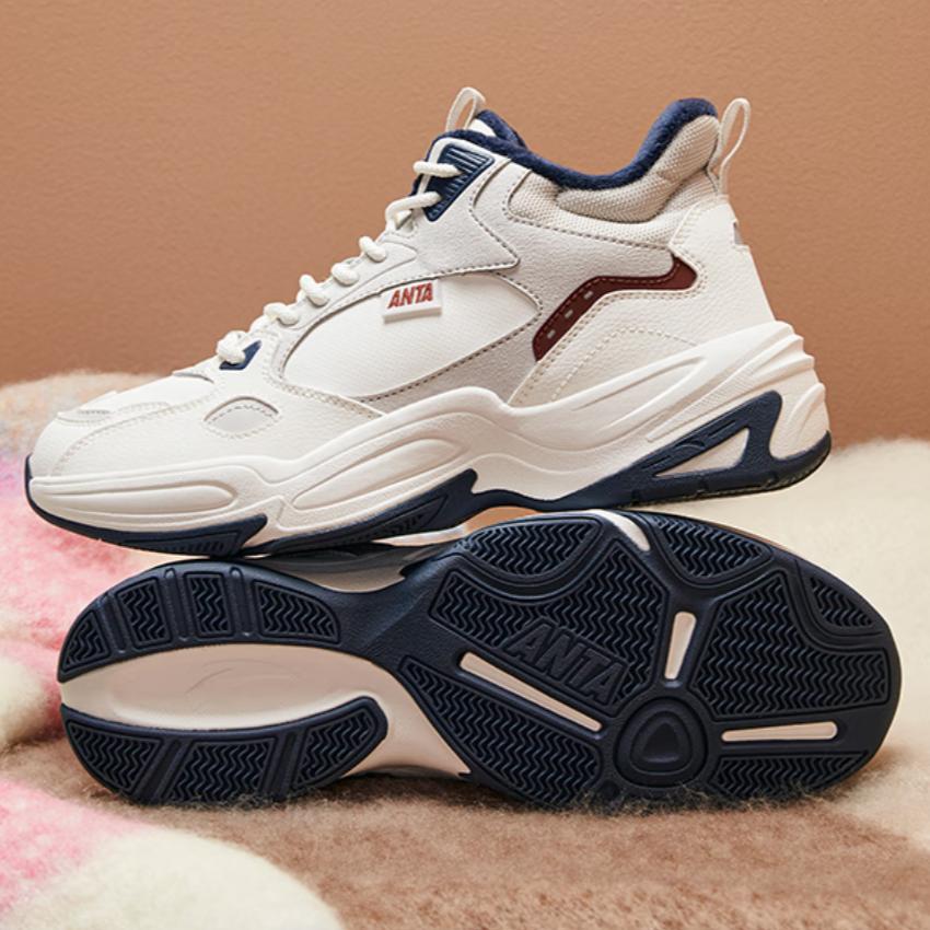 Anta Comfortable Versatile Shock Absorbing Wear Resistant Low Top Casual Shoes Unisex sneakers White Gray 112348991-2