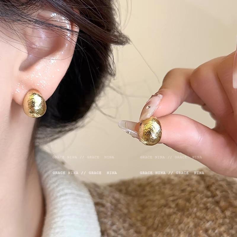 Gold Ring Earrings Women's Ear Buckles Light Luxury High-end Earrings Autumn and Winter Ring Earrings