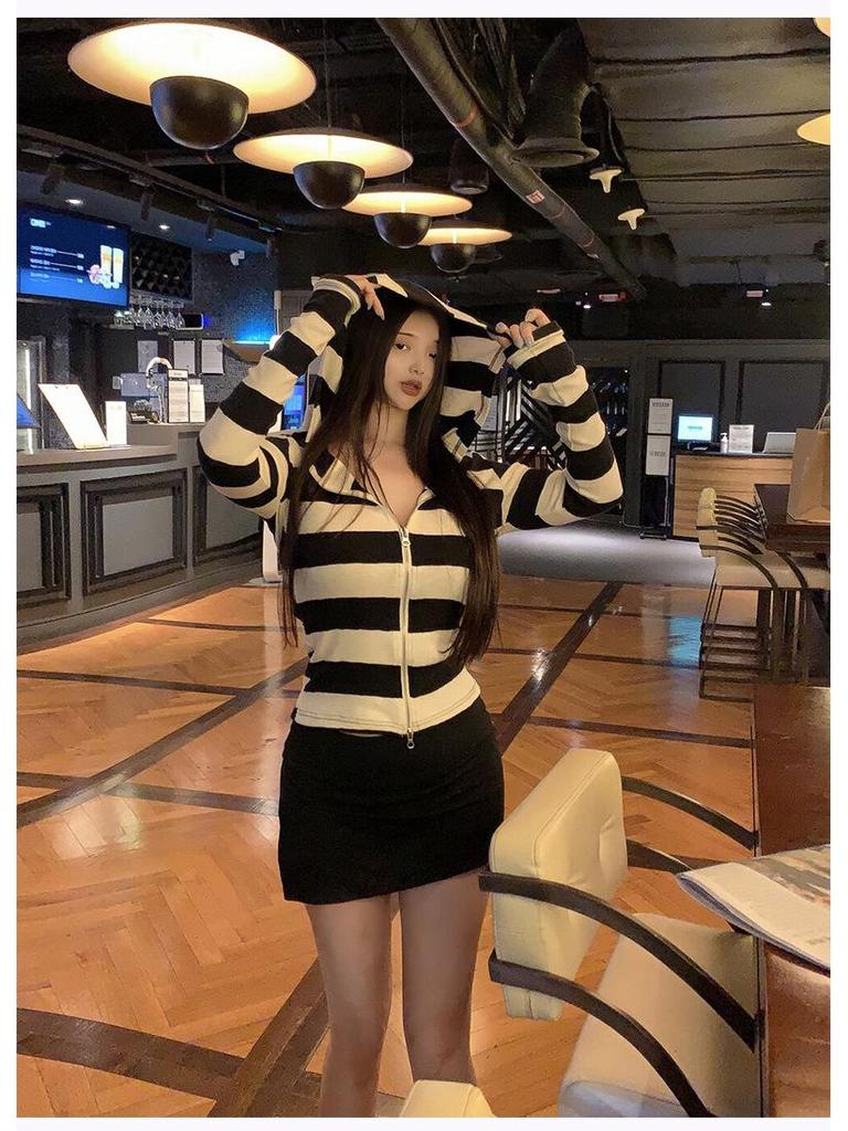 Korean Slim Striped Hooded Cardigan - Casual & Versatile Style