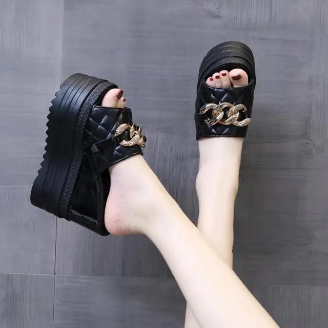 Fashion Slippers Casual Wedge Heel Platform Slippers Womens High Heels Luxury Soft 2024 Summer Fashion PU Fabric Casual