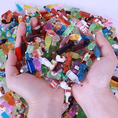 10 adet Dollhouse Mini Simülasyon Şarap İçecek Şişesi Dollhouse Mutfak Dekorasyon Aksesuarları Çocuklar Için Oyuncak Oyna Pretend Hediyeler
