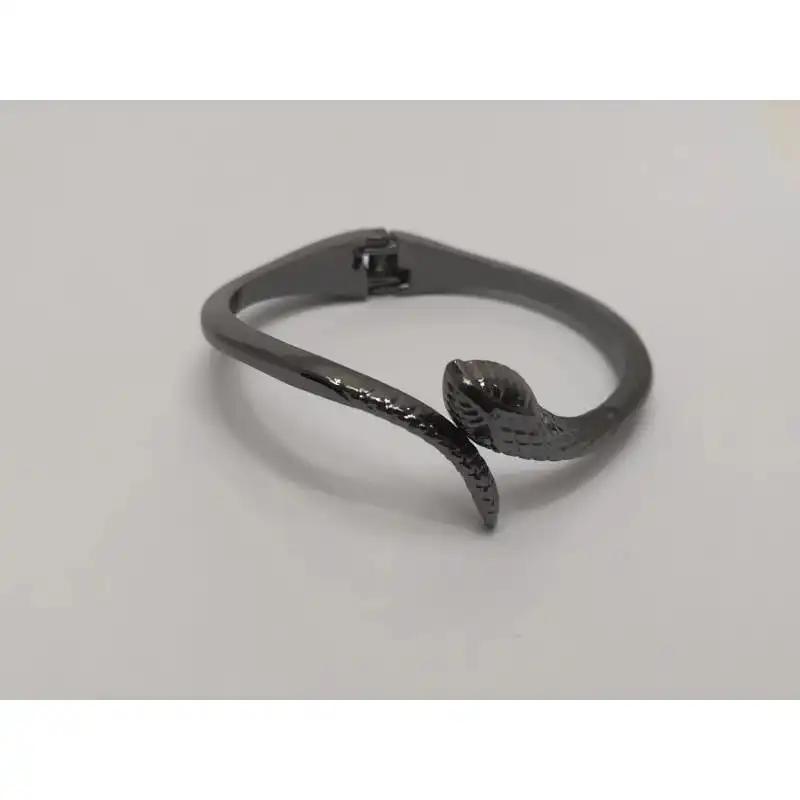 

Snake Bone Bracelet, Snake Fine Style, Zinc Fashion, Small Fragrance, Korean Style one size(17-20cm)