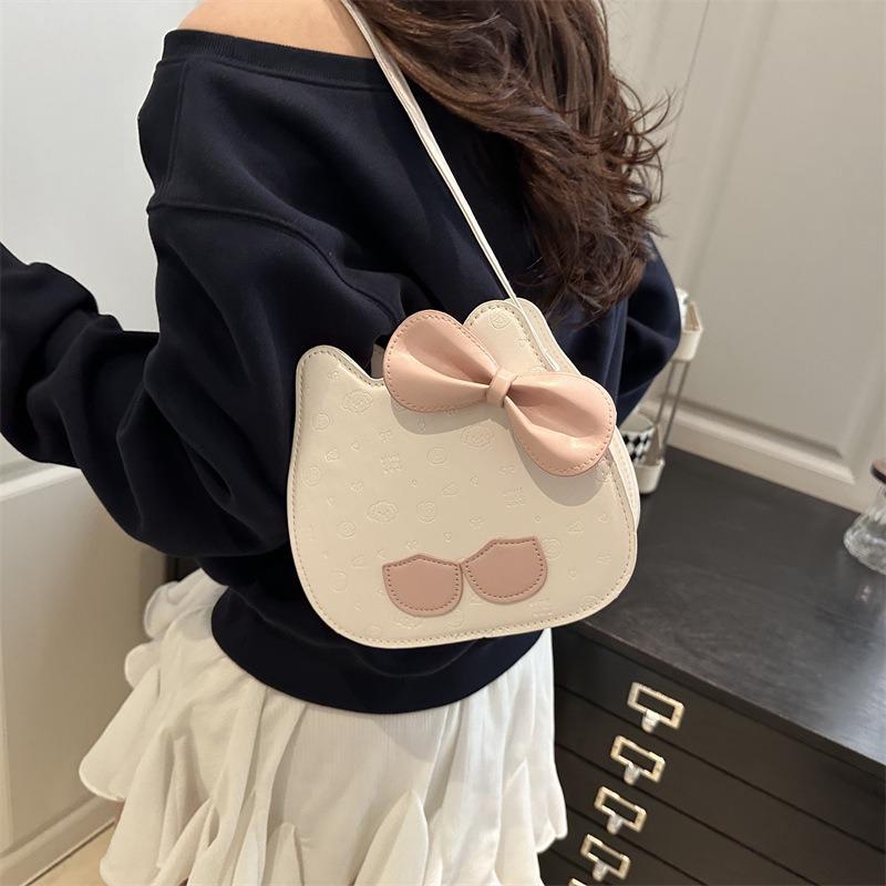 Cute and beautiful, sweet cartoon shape women's bag, new shoulder messenger bag, high-end texture niche design bag
