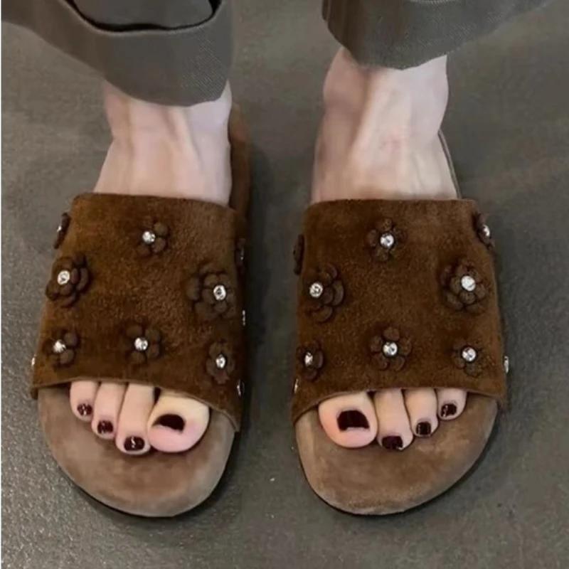 

Flower Women Slippers Flats New Shoes Walking Dress Women Sandals 2025 Summer Retro Flip Flops Designer Mujer Zapatillas 40 коричневый