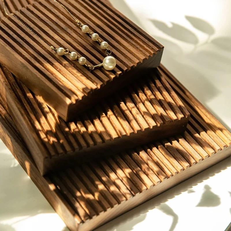 Creative Walnut Earrings Display Holder Retro Luxury Design Solid Wood Jewelry Showcase Stand Live Shooting Props Jewelry Art Display Background Board