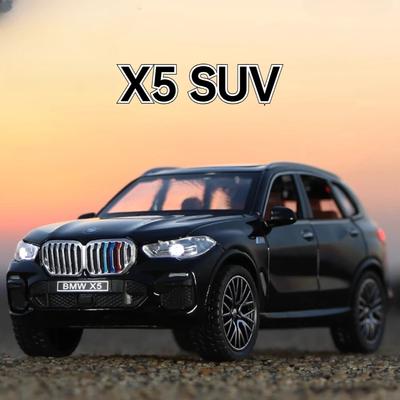 1/32 BMW X5 SUV Alloy Car Model Toy Scale Symulacja Pojazd terenowy z dźwiękiem, światłem, odciąganiem, ozdobami kolekcjonerskimi dla dzieci