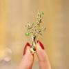 Bo Xin Yun Retro Zirconia Vase Brooch: Artistic Plum Blossom Corsage for Clothing Accessories