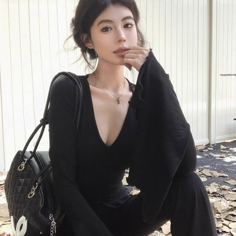 Women's V-Neck Bell Sleeve Slim Fit Slit Top - Autumn Versatile Design