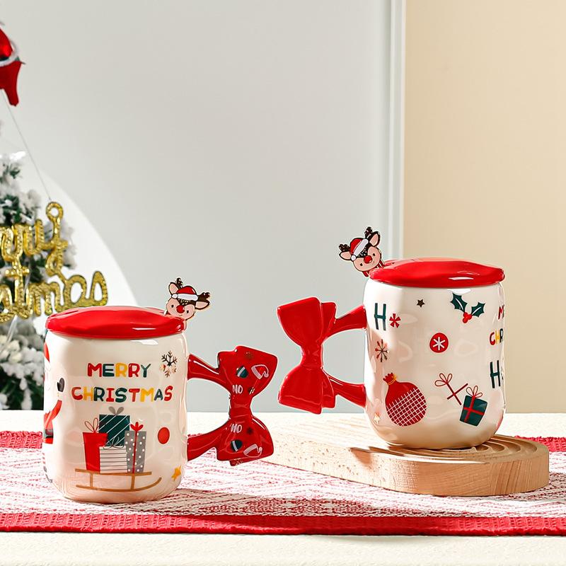 Hochwertig aussehende Weihnachtspaar Keramiktasse Weihnachts-Wasserbecher Souvenir-Geschenk Schleife Cartoon-Tasse
