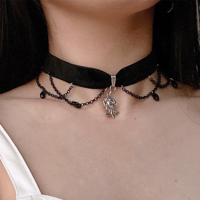 Classic Retro Rose Neckchain Simple Romantic Couple Gift Necklace Collar Japanese Ins Collar Chain Jewelry