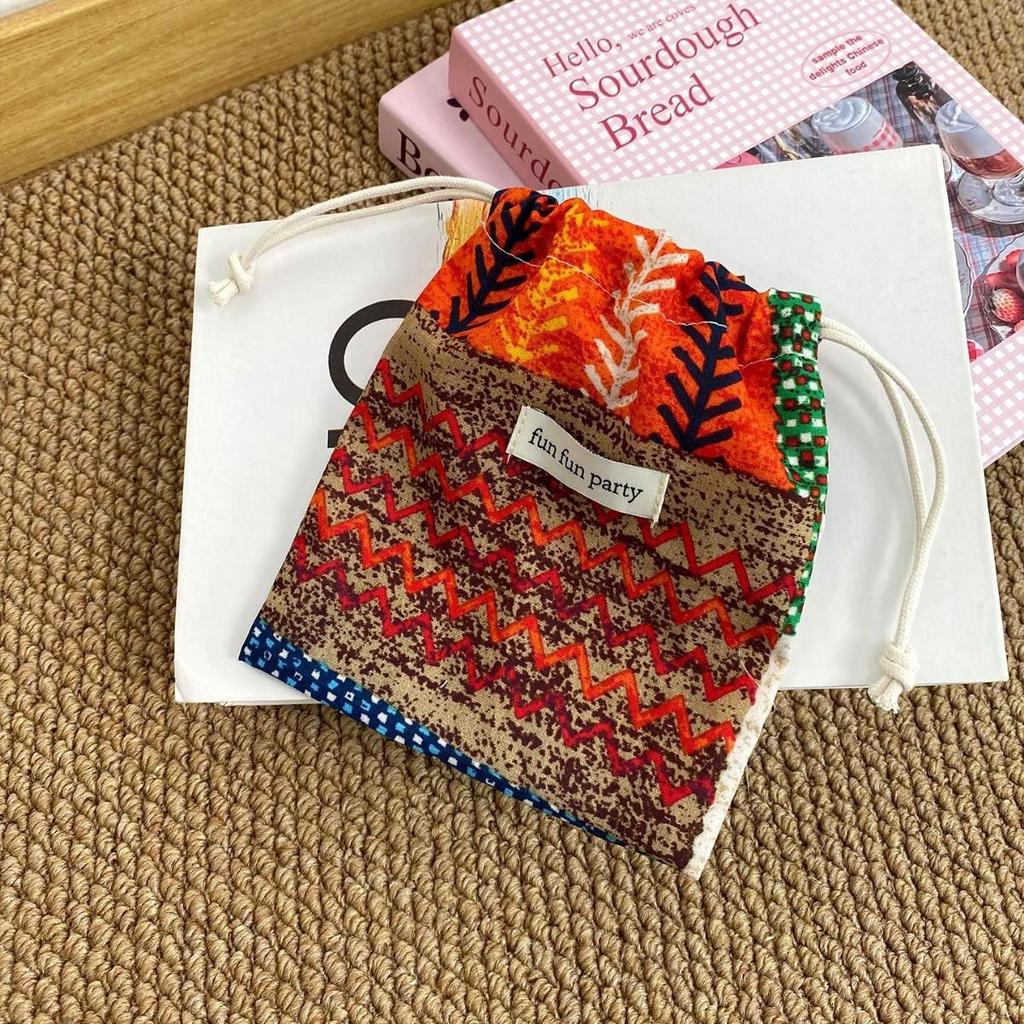 Floral Plaid Drawstring Pouch: Sundries, Keys, Coin, Card & Phone Holder