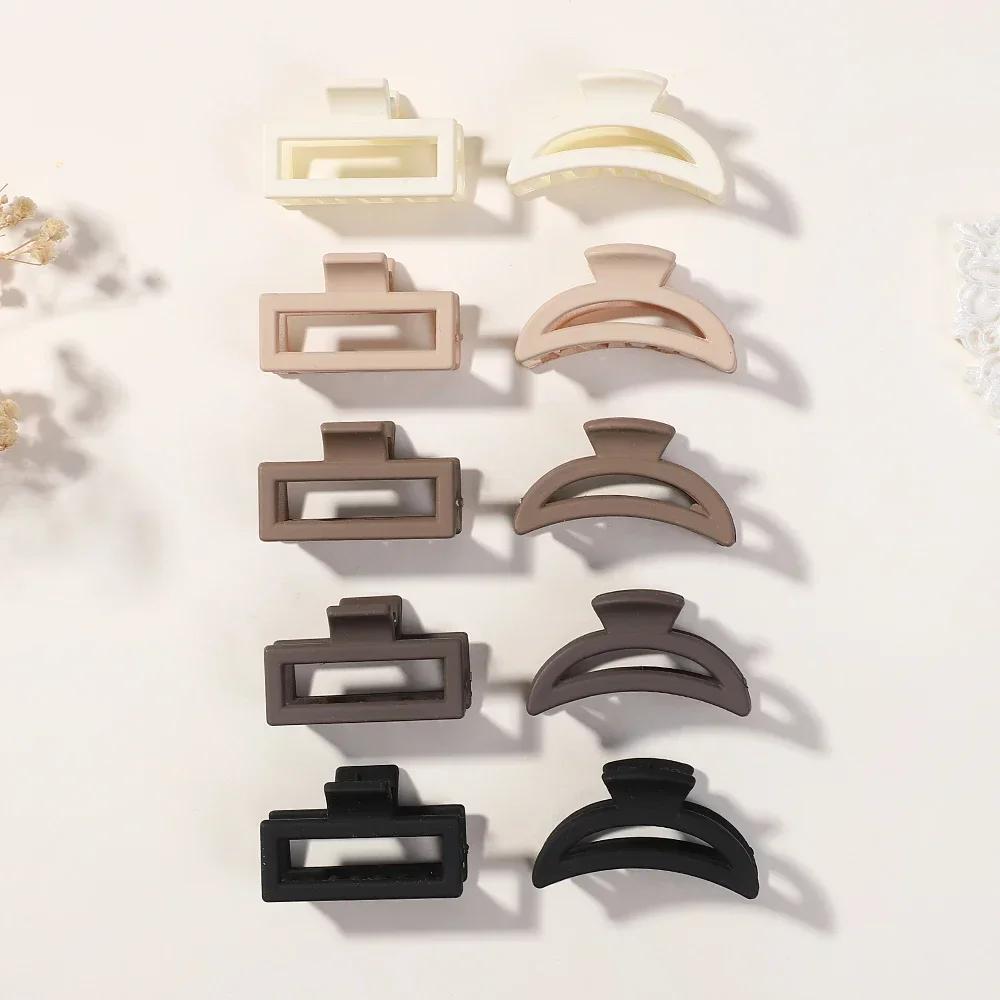 

10pcs/Set Korea Plastic Small Hair Claw Clips Women Girls Hair Claw Hairpin Geometric Barrettes Crab Headwear Hair Accessories