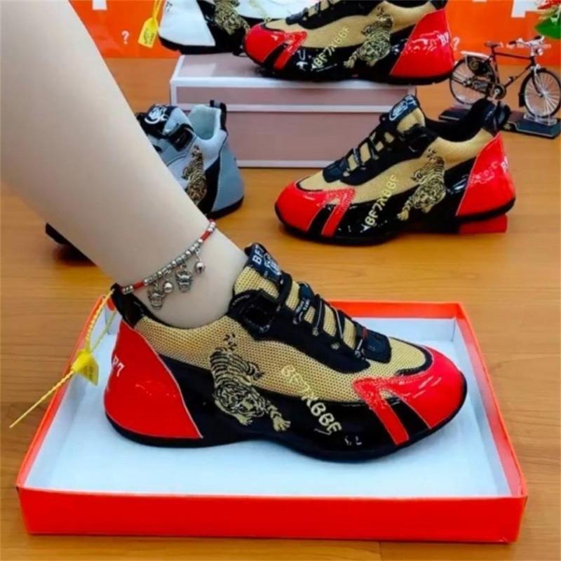 2025 Sports Shoes Women's Auspicious Tiger Embroidery Breathable Men's Shoes Low-top Color Matching Lace-up Small White Shoes