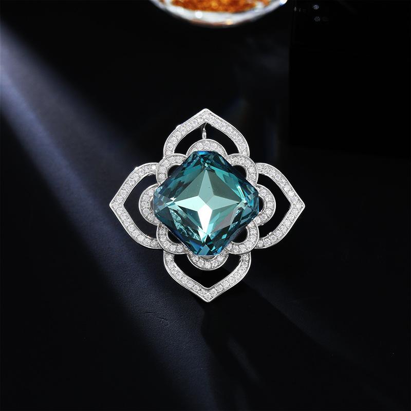 

Элегантный высококачественный роскошный цветочный модный синий кристалл брошь женственный циркониевый костюм пальто осенние и зимние аксессуары серебряный