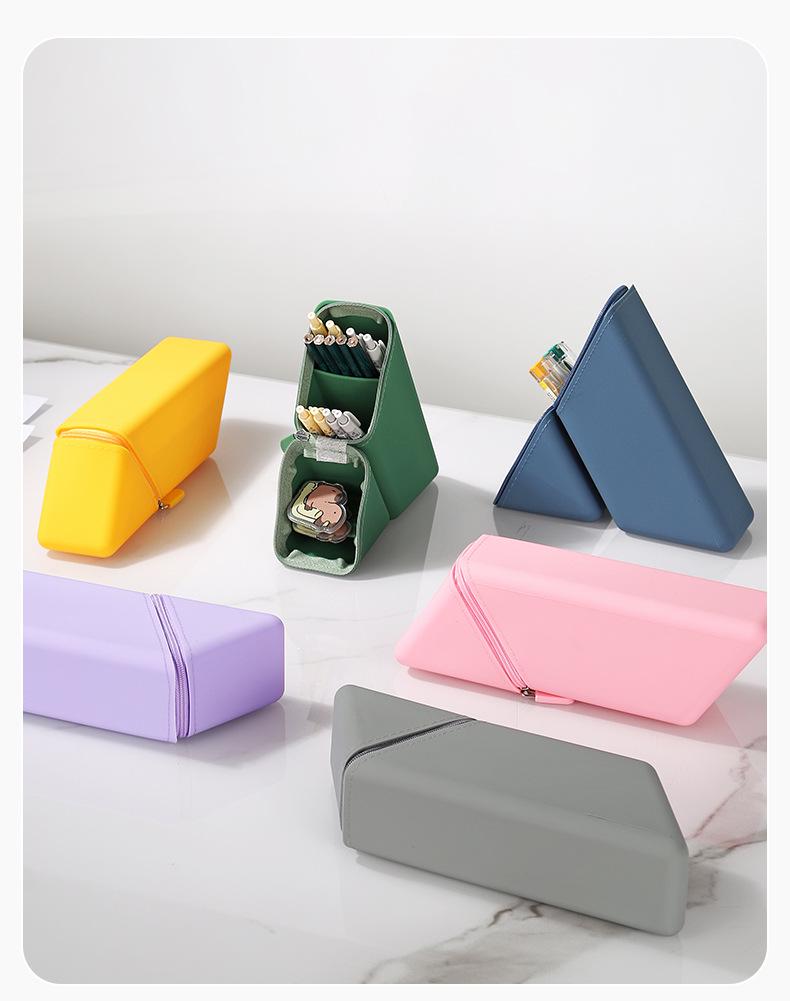 Teleskopisches Stifteetui und Stifthalter aus weichem Silikon mit hoher Kapazität