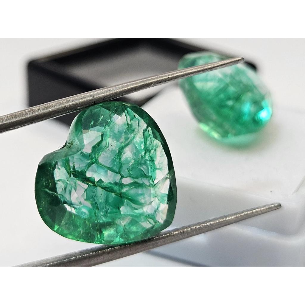 Natural Emerald Colombian Green Heart Cut 20+ Ct Pair Fabulous Loose Gemstone
