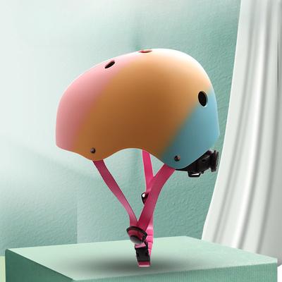 Verstellbarer Helm für Erwachsene und Kinder, professioneller Skateboard-Helm, Schutzausrüstung, Fahrradhelm