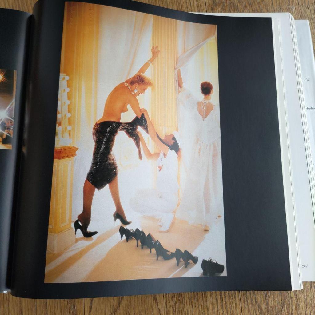 [POUŽITÉ] Kalendář Pirelli