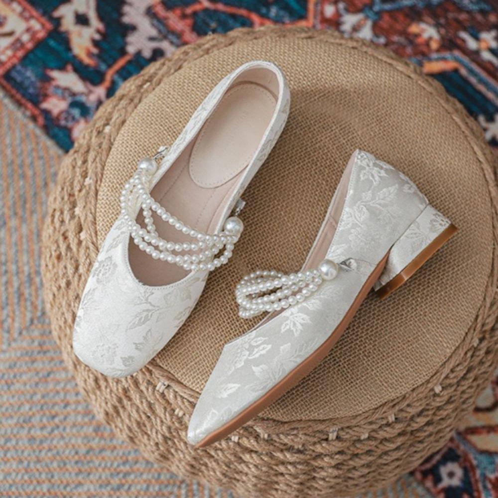 Fashion Mary Jane Shoes Large Size Women's Shoes New Chinese Style Square Head Thick Heel Beaded Belt Low Heel Mary Jane Shoes for Woman