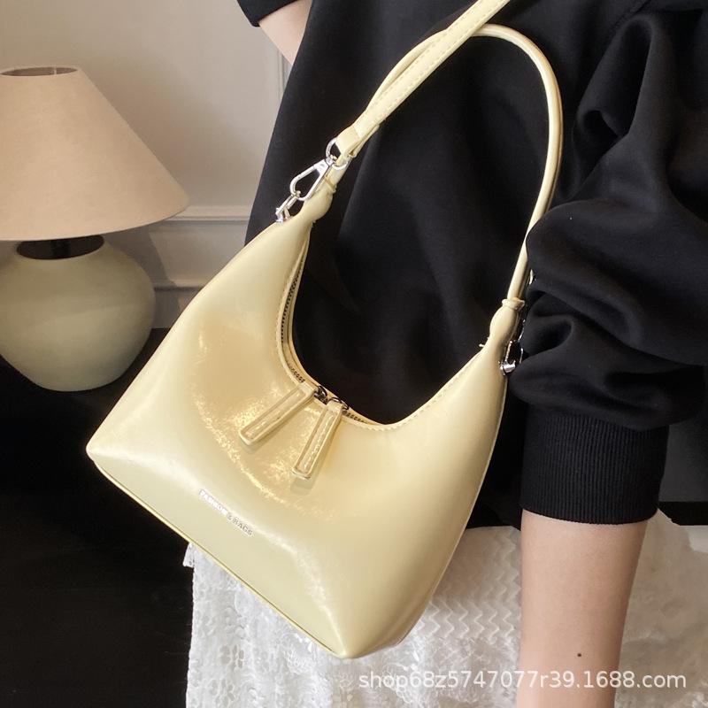 Fashion versatile portable small bag women's 2025 new trendy and popular small bag foreign style commuter shoulder messenger bag