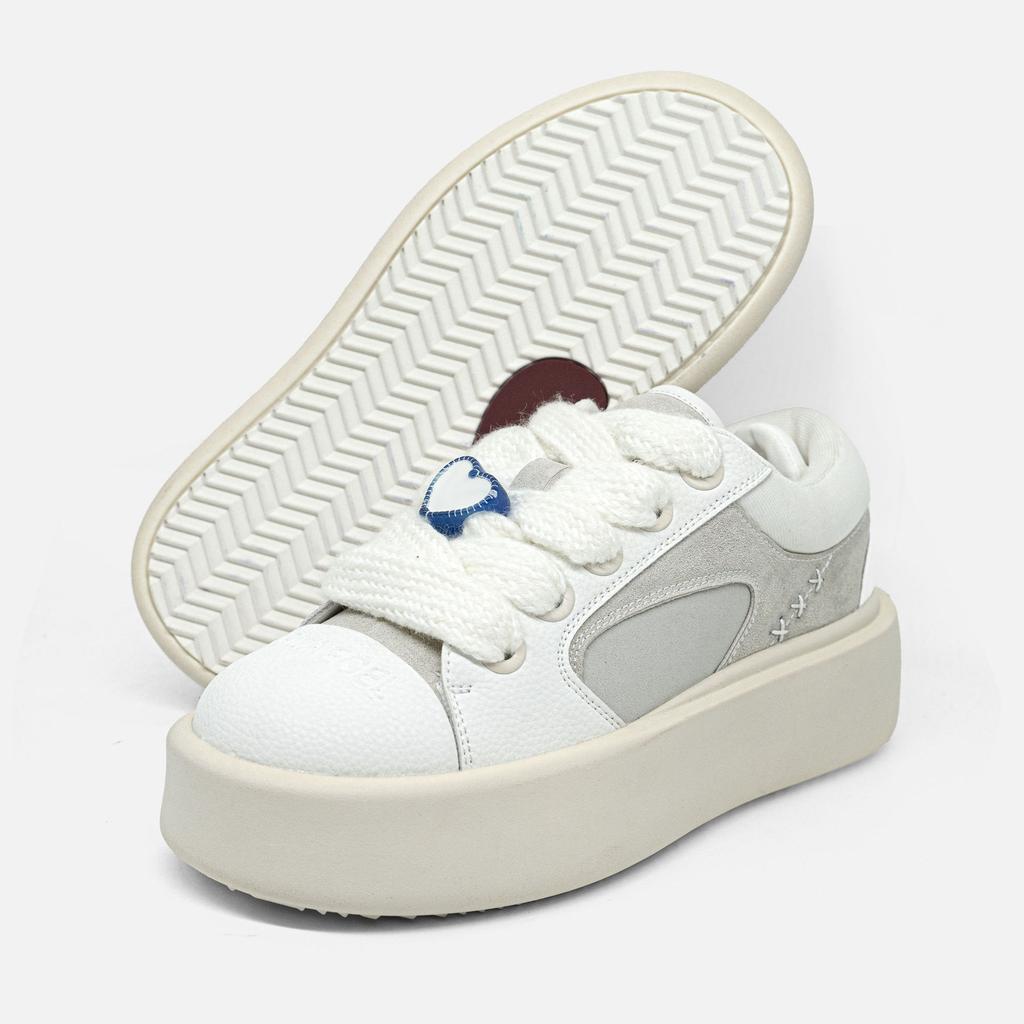 2025 new niche platform shoes men and women versatile Guochao love couple platform heightening muffin shoes