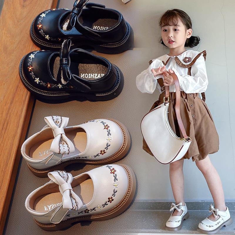 Weiche, rutschfeste Lederschuhe für Mädchen im Frühjahr/Herbst 2023 – Koreanischer Retro-Prinzessinnenstil für mittelgroße/große Kinder