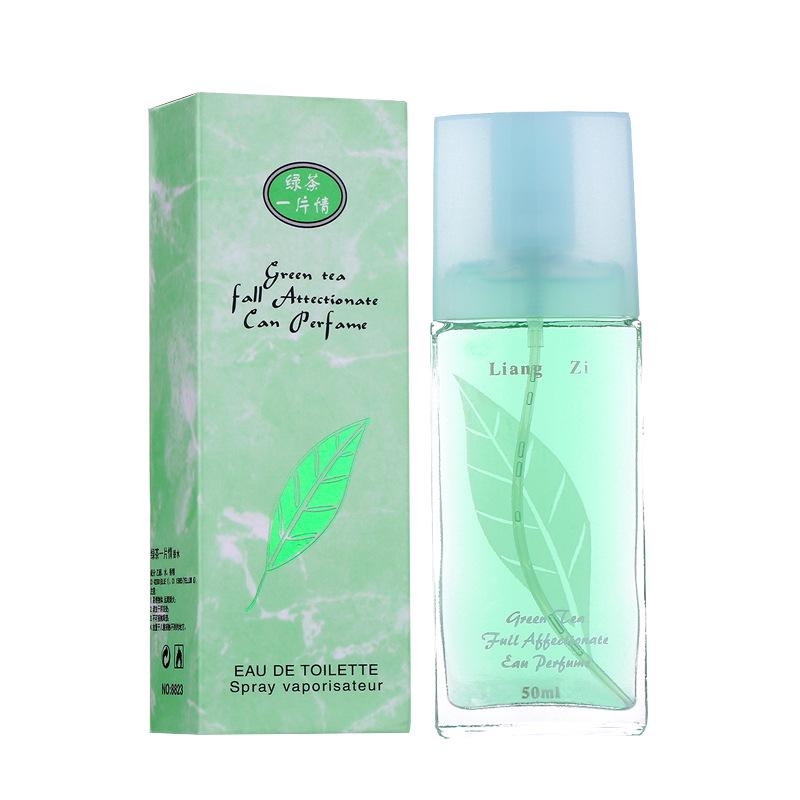 Зеленый чай кусочек любви мужской и женский парфюм стойкий и свежий студенческий офисный маленький зеленый флакон встреча легкого аромата чайного парфюма 50ML 1630₽