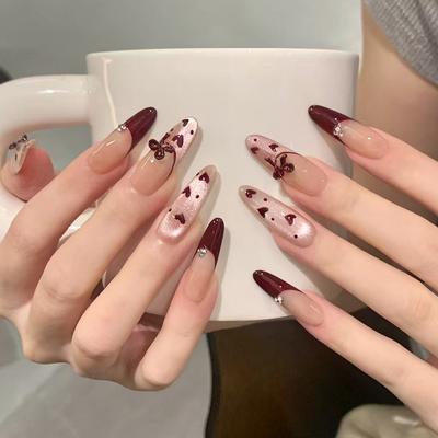 Künstliche Nägel – Nageltips & künstliche Nägel